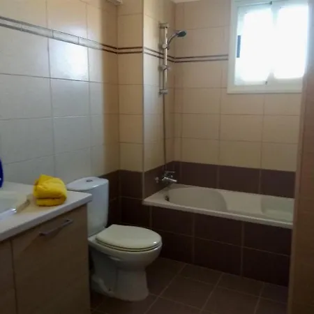 Tranquil Country - Tersefanou Hétvégi ház